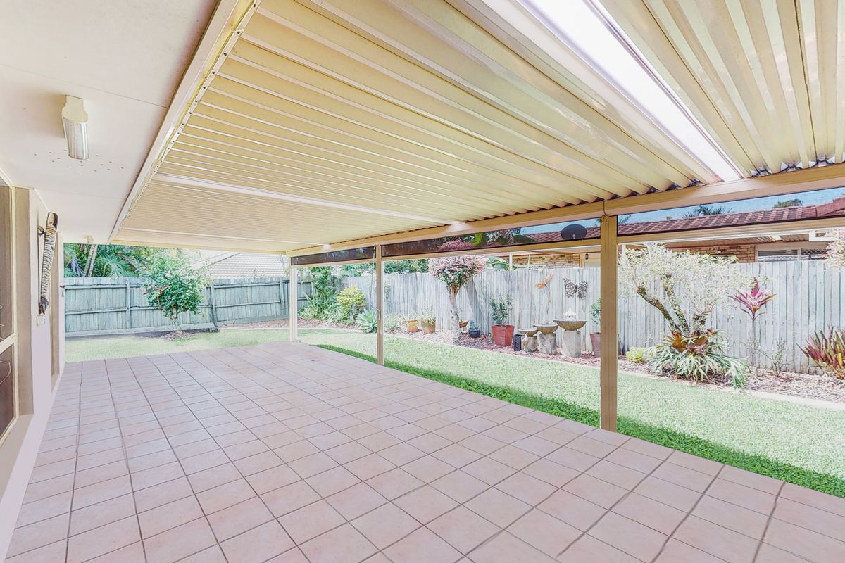 4 Troon Court, Tewantin