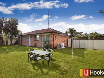 8 Raupach Street, Dean Park