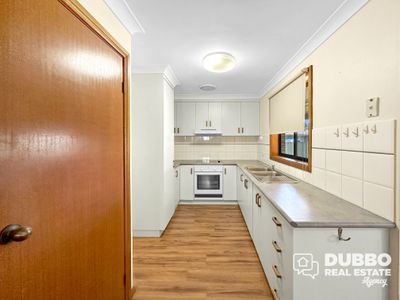 29 Cardiff Arms Avenue, Dubbo