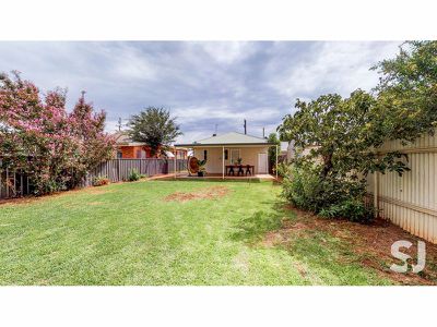 11 Furney Street, Dubbo