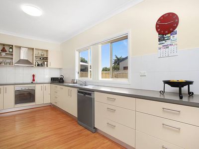 1 / 86 Pur Pur Avenue, Lake Illawarra