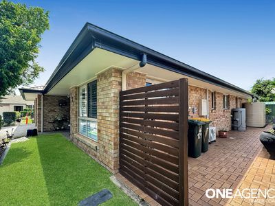 121 / 230 Pulgul Street, Urangan