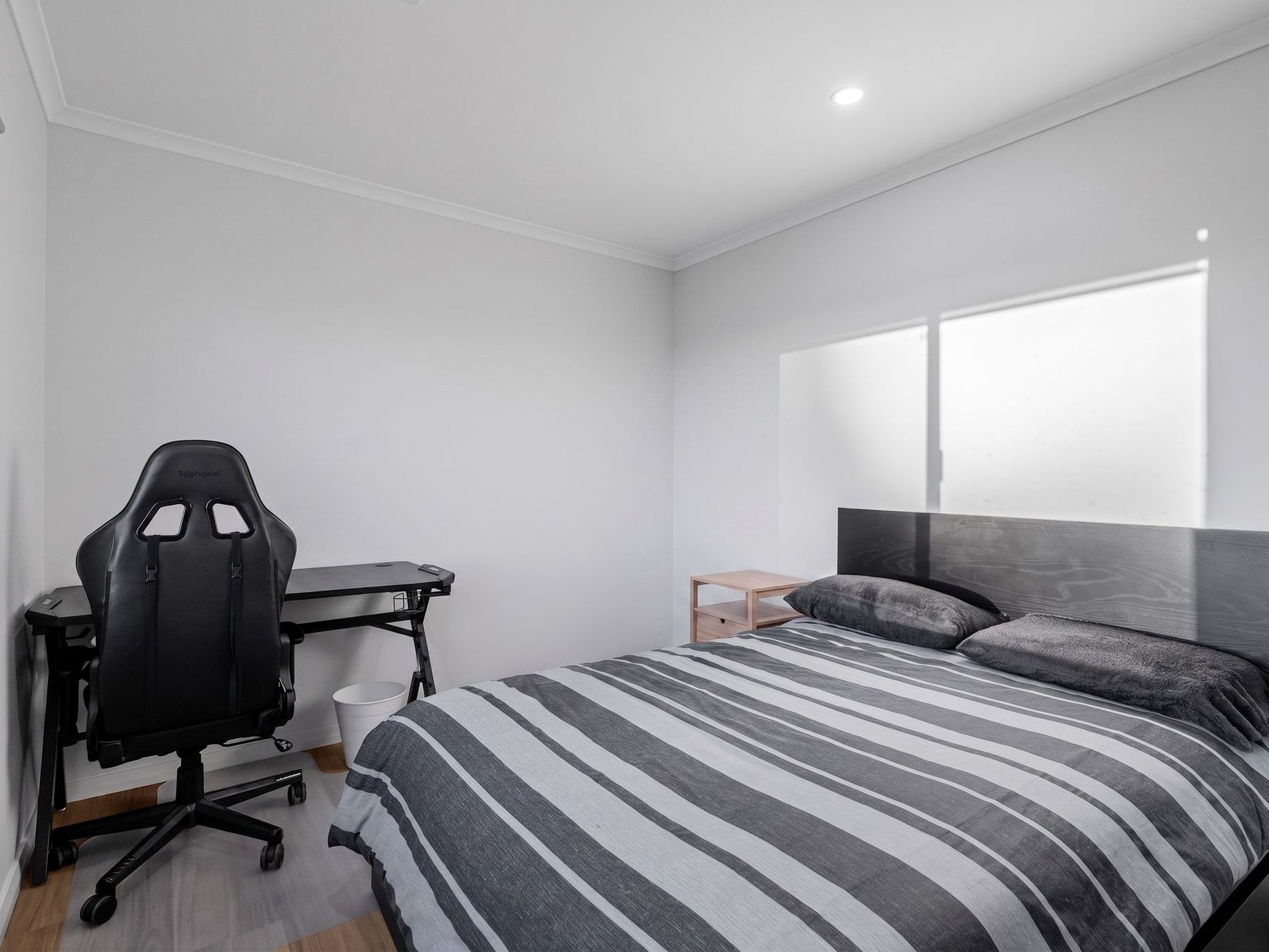 254 Guernsey Rise, Chittering