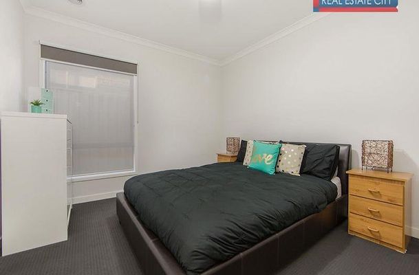 10 Torino Avenue, Greenvale