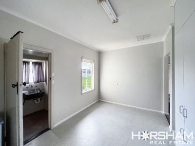 17 Philip Street, Horsham
