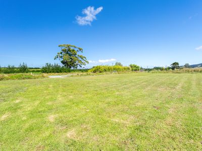 20 Journeys End, Tapora