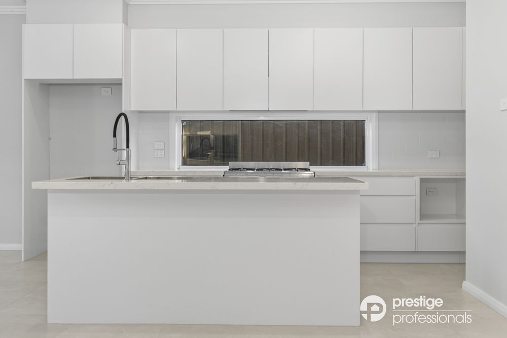 72 Eighth Avenue, Austral