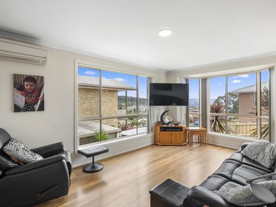 2 / 14 Longley Court, Glenorchy