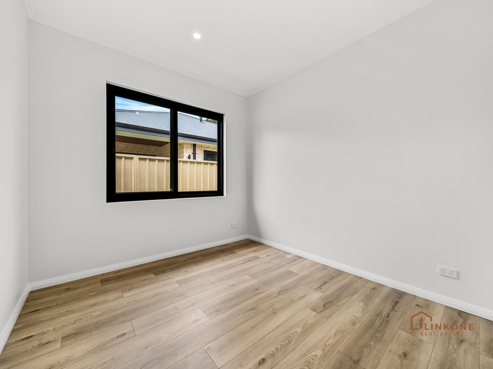 10 Brolga Promenade, Willetton