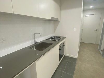 707b / 20 Dressler Court, Merrylands