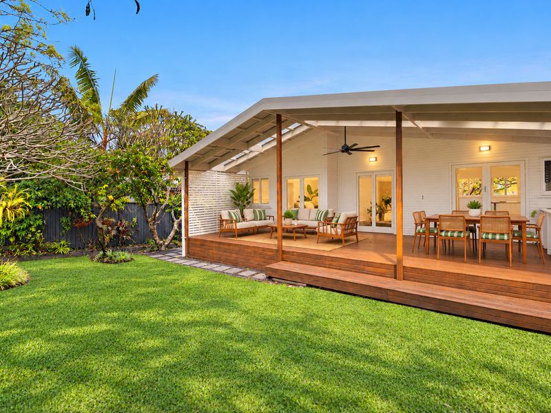 18 Mabel Ave, Southport