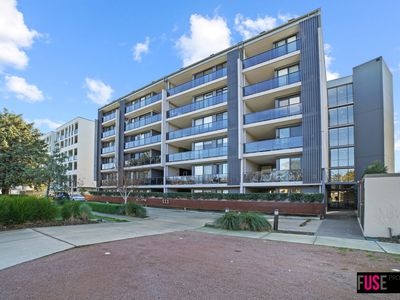 11 / 111 Canberra Avenue, Griffith