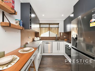 4 / 7 Bayley Street, Marrickville