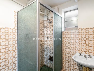 12 Ferrabetta Avenue, Eastwood