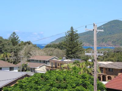 25 Colliton Parade, Forster