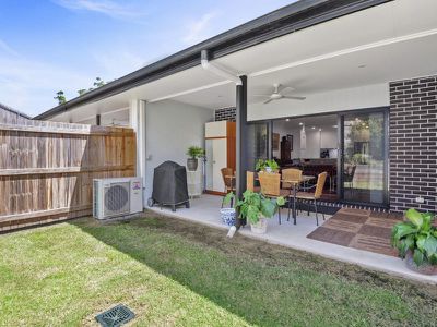 6 Pummelo Circuit, Palmwoods