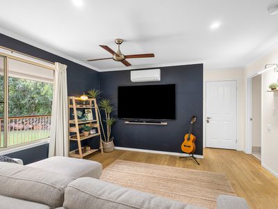 12 Friarbird Place, Pomona