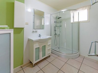 4 Prunda Parade, Raceview