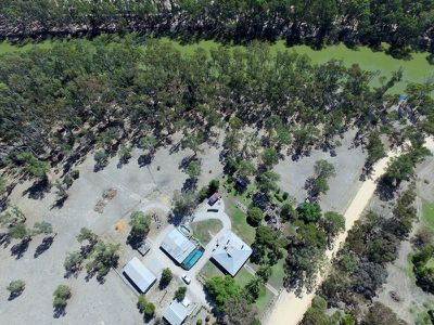 314 River Road, Murrabit