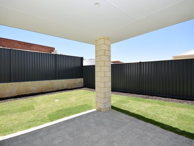 83 Amberley Drive, Baldivis