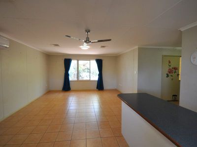 30 Nyabalee Road, Newman