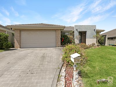 79 Georgia Drive, Hamlyn Terrace