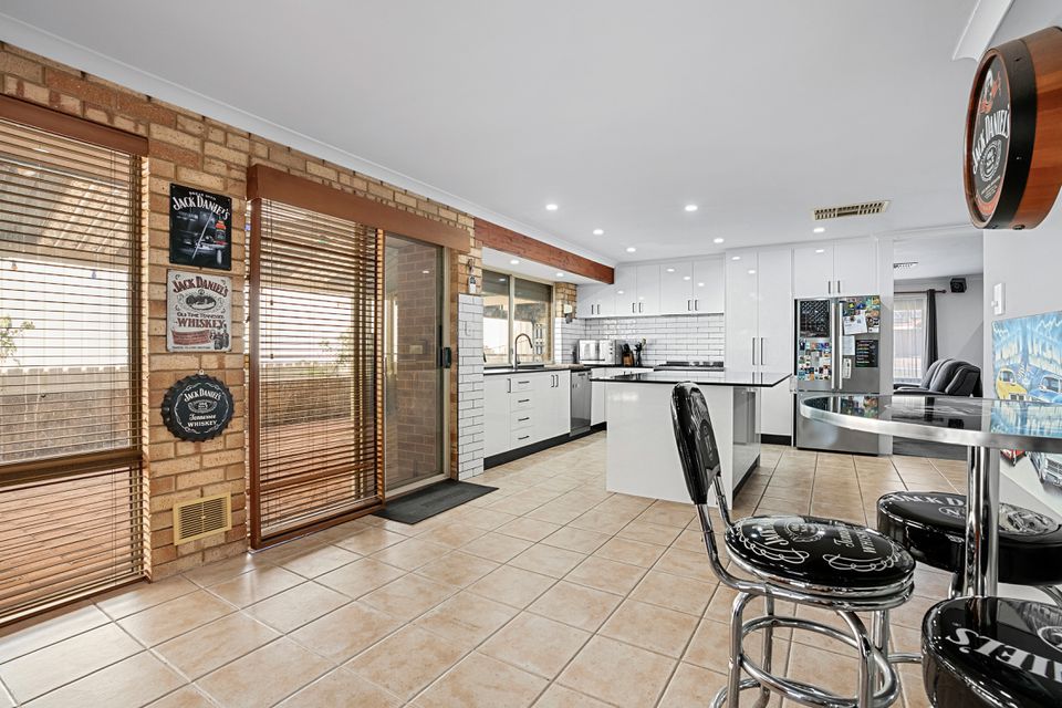 10 Muir Close, Waikiki