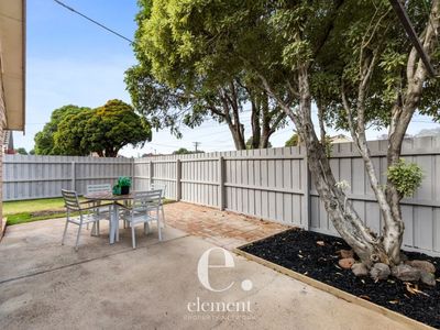 1 / 320 Aberdeen Street, Manifold Heights