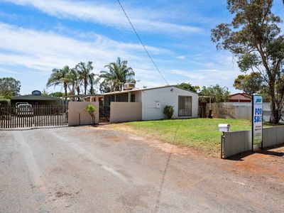 4 Nanson Street, Victory Heights