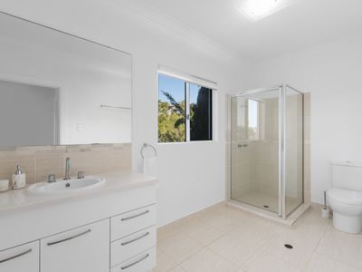 7 Grange Court, Castle Hill