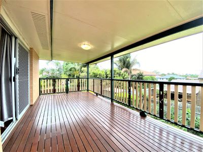 12 Kirstin Street, Eight Mile Plains