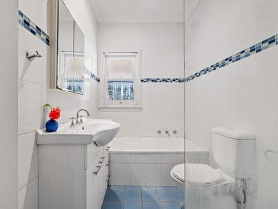 35 Anthony Crescent, Kingswood