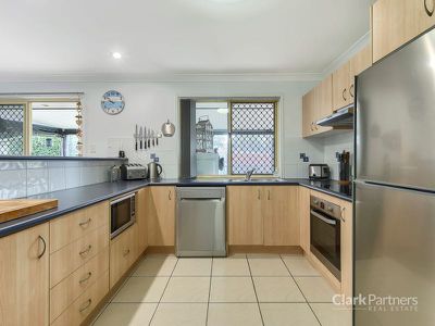 8 Dublane Court, Narangba