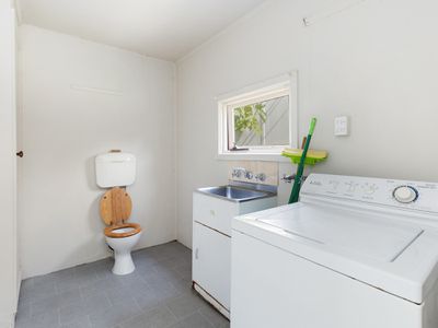 16 GOULBURN STREET, Seymour