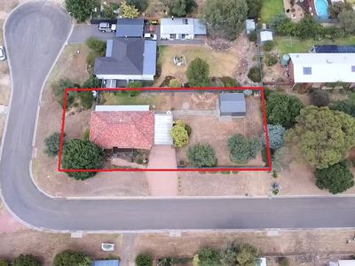 12 Redleaf Close, Heathcote