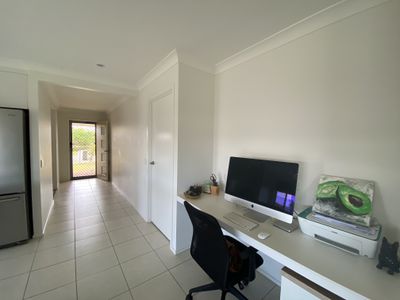 1 O'Connell Pde, Urraween