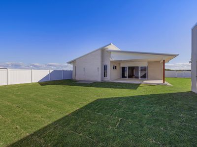 99 Logan Road, Innes Park