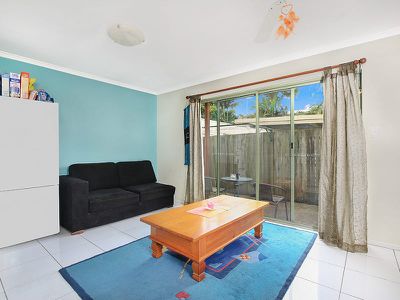 1 / 15 Primary School Court, Maroochydore