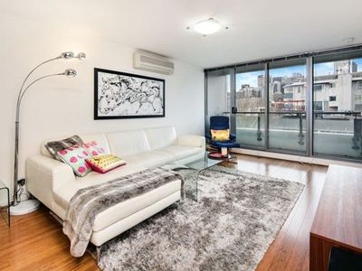 515 / 118 Dudley Street, West Melbourne