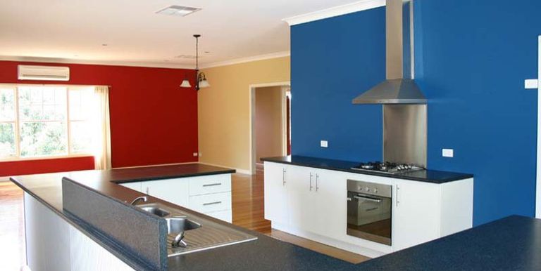 25 Hurley Street, Longwood