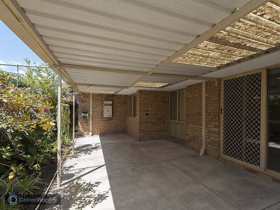 2 / 22 Ainsworth Loop , Booragoon