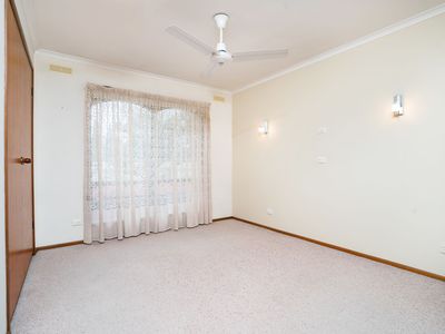 1 / 32 HUON CREEK ROAD, Wodonga