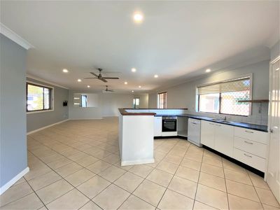 9 Visser Court, Rochedale South