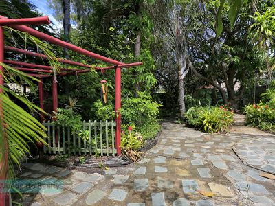 8 Fifth Ave, Woodgate