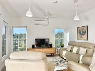99  / 5 Serenity Drive, Eli Waters