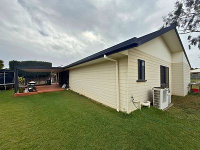48 Grosvenor Drive, Moranbah