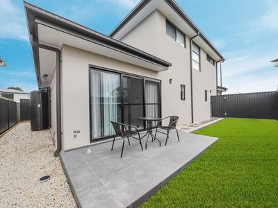 2 Aurora Street, Box Hill