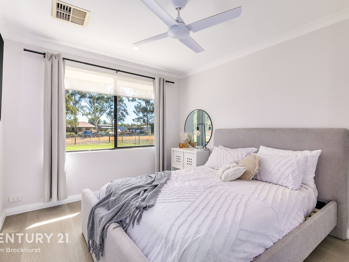 26 Jersey Road, Oakford