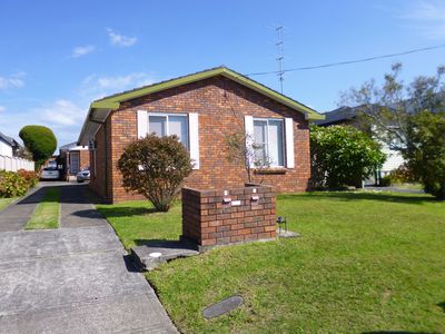 1 / 104 The Boulevard, Oak Flats