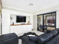 44 Hardy Road, Birkdale